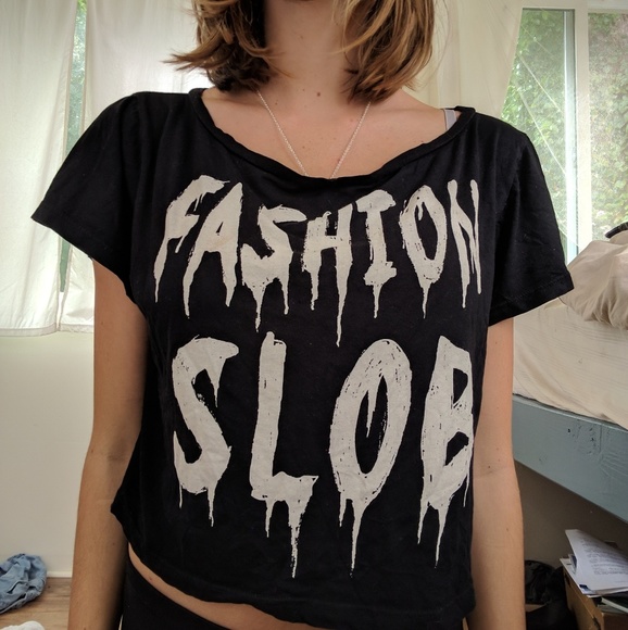 Graphic crop top - Picture 4 of 4